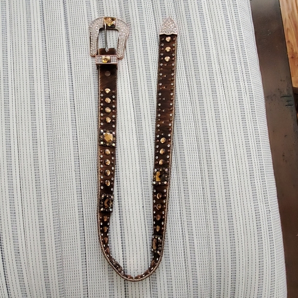 Womens belt
